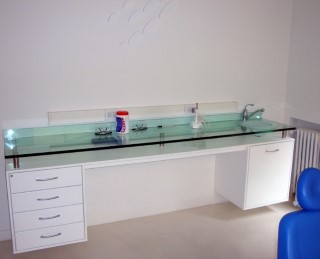 Glass Line 15