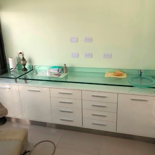 Glass Line 21