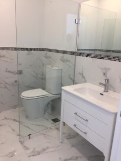 Bathrooms 6