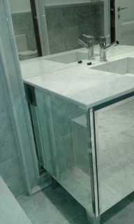 Bathrooms 8