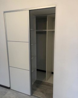 Furniture Closets 20