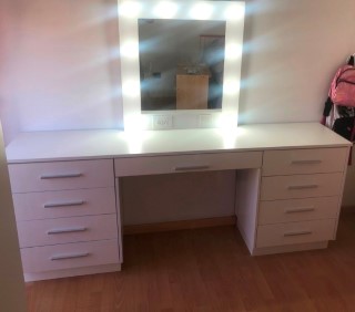Muebles Varios 32